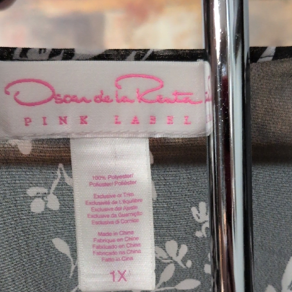Oscar de la Renta Gown & Robe Pink Label 2 Pc. Set - Picture 2 of 6